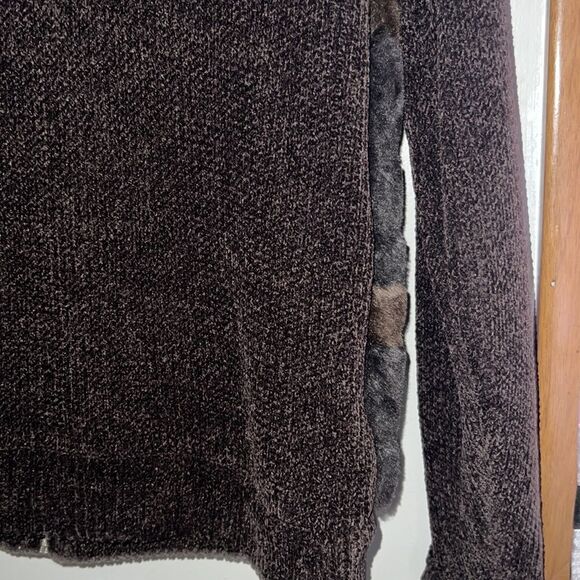 Lisa international quilted faux fur knit jacket, size small - Picture 9 of 10